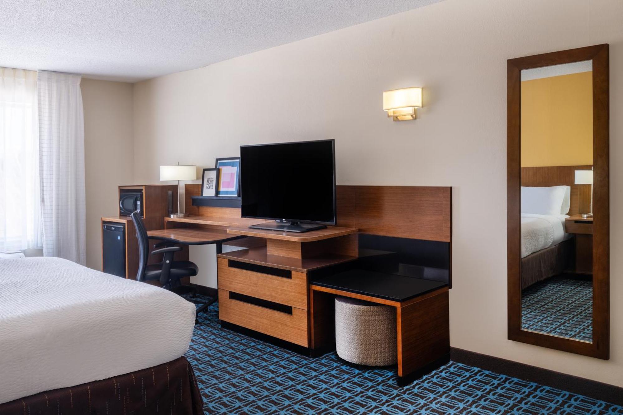 Garner Hotel Macon West By Ihg Eksteriør billede