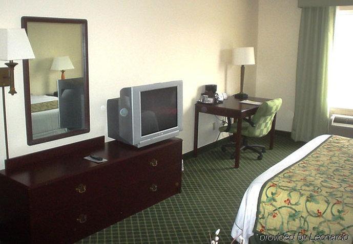 Garner Hotel Macon West By Ihg Eksteriør billede